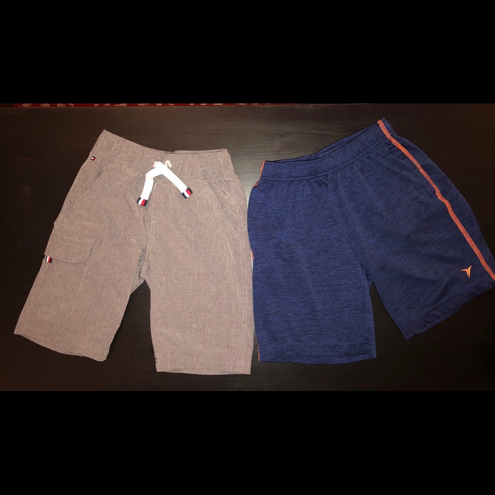 Boys size 8/10 Bundle of shorts. Tommy Hilfiger.